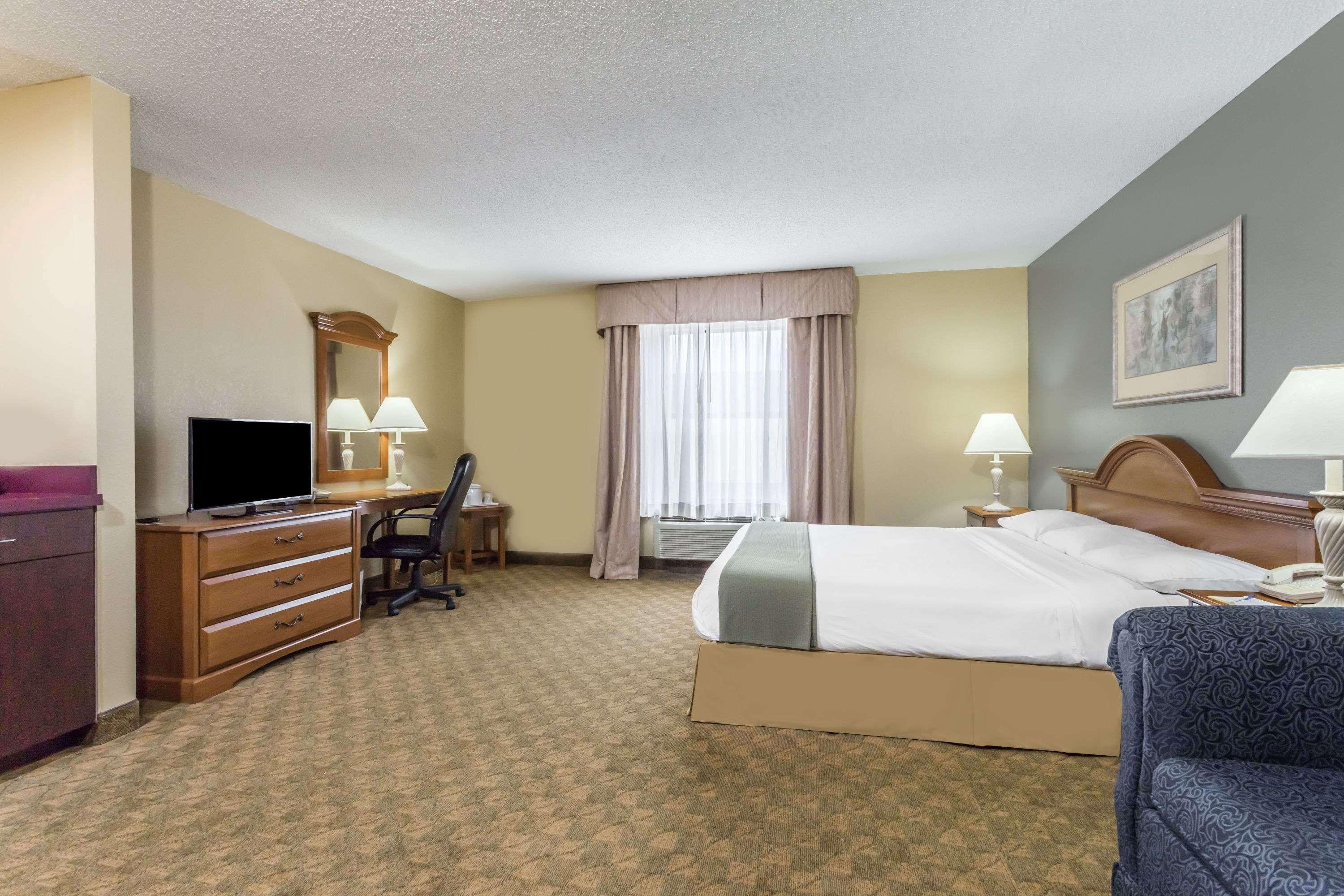 Days Inn By Wyndham Selma Kültér fotó