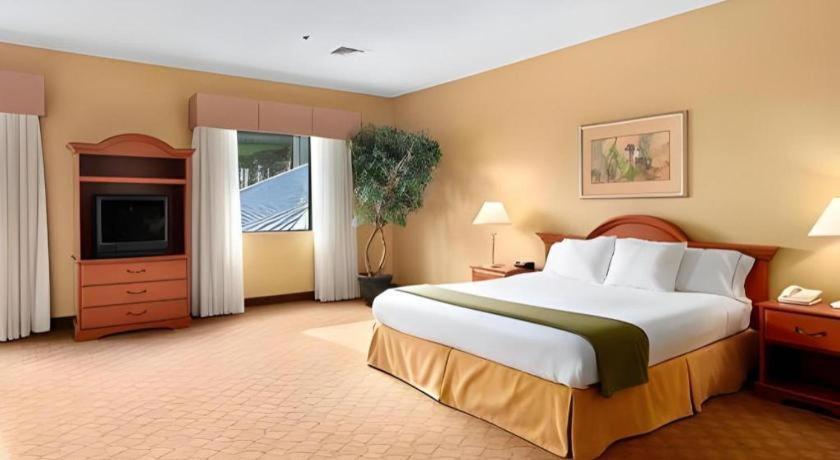 Days Inn By Wyndham Selma Kültér fotó